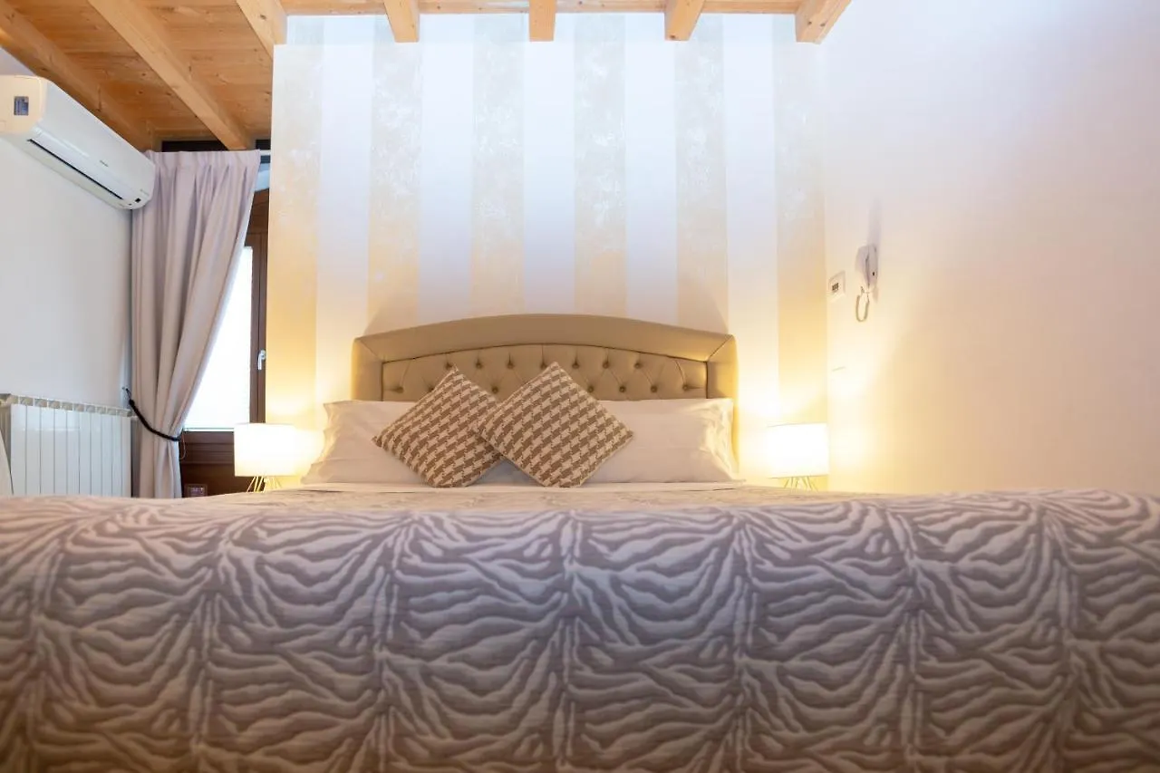 Giardino Giusti House & Court Hotel Verona 2*,