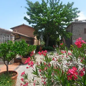 Fullino Nero Rta - Residenza Turistico Alberghiera Landhuis Siena